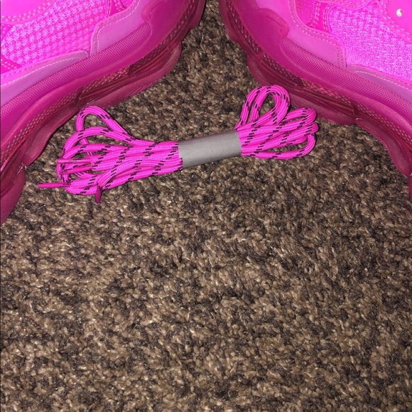 Balenciaga Triple s - Picture 7 of 7